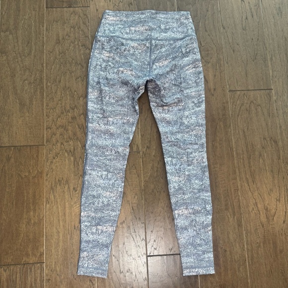 Lululemon Patterned Gray Leggings - Picture 2 of 13
